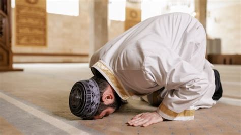 Contoh Niat Sholat Taubat yang Benar